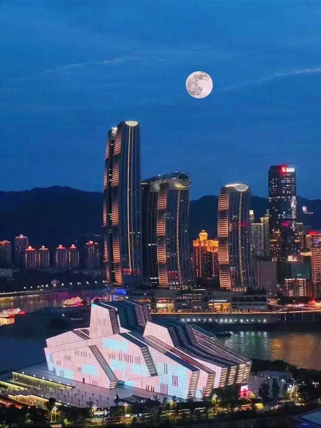 漫途高空酒店洪崖洞夜景店Boutique of Meditation Chongqing Extérieur photo