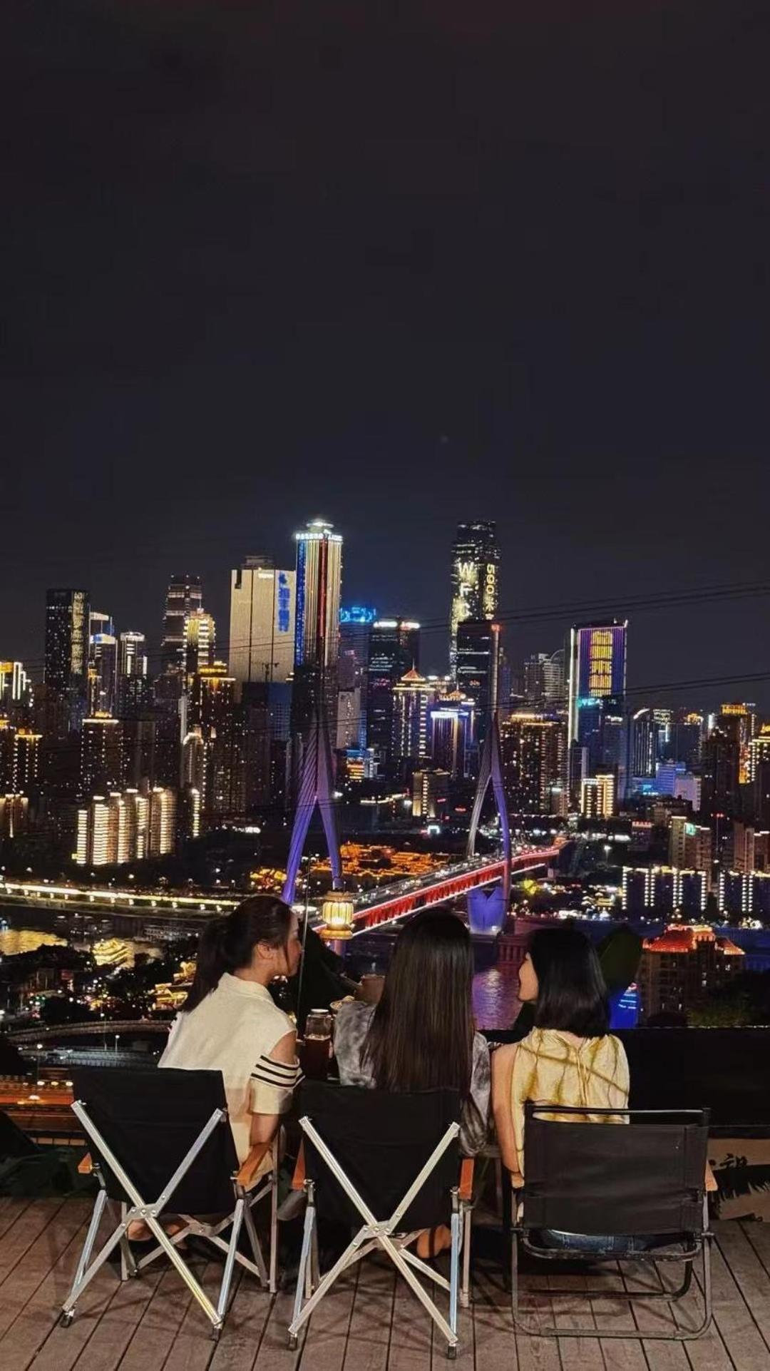 漫途高空酒店洪崖洞夜景店Boutique of Meditation Chongqing Extérieur photo
