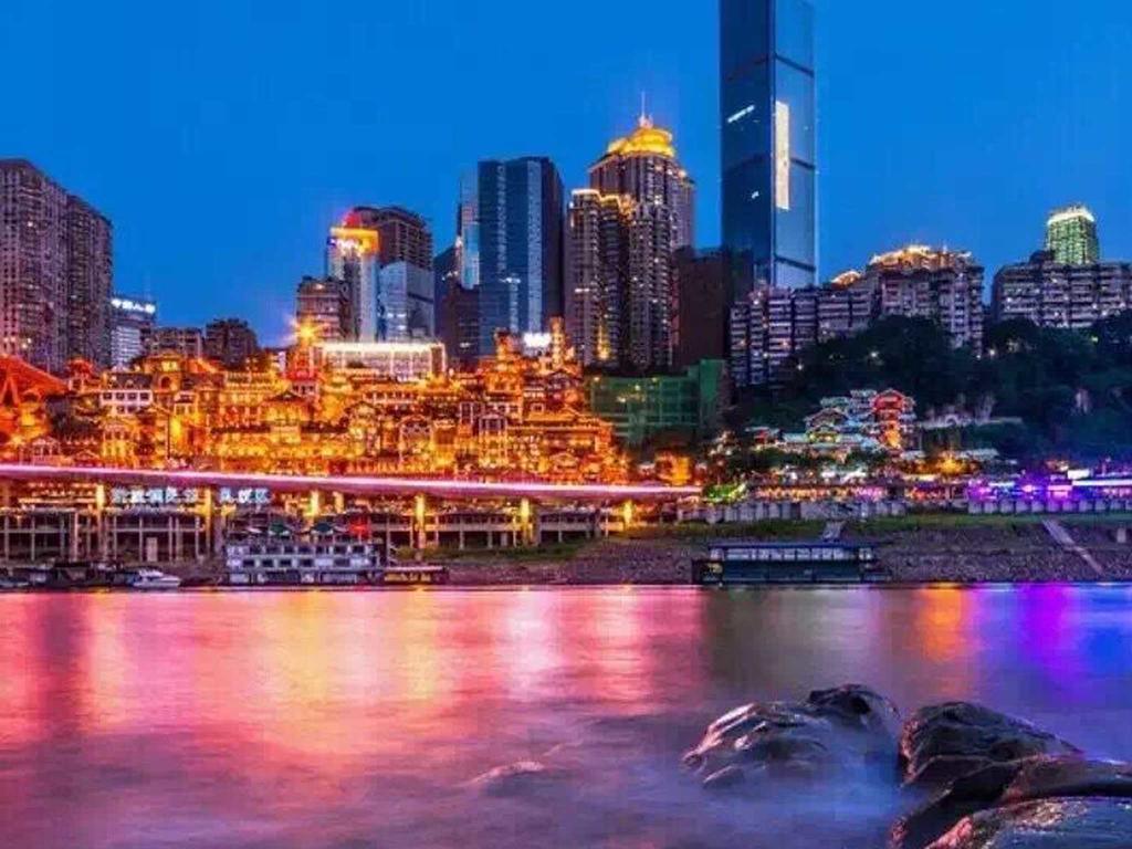 漫途高空酒店洪崖洞夜景店Boutique of Meditation Chongqing Extérieur photo